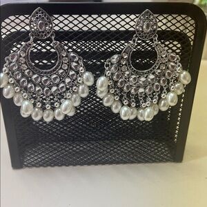 Chandlier earnings silver and dangling white pearls. Nwot.